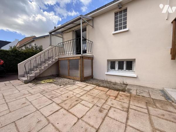 BOUGUENAIS GAUDINIERE - Appartement T2 avec balcon, jardin et parking à aménager