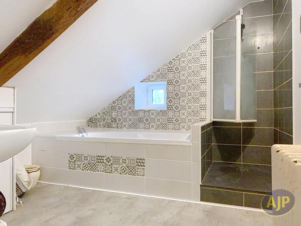 Vente maison Gruge L Hopital : 221 655 € - AJP Immobilier Segré