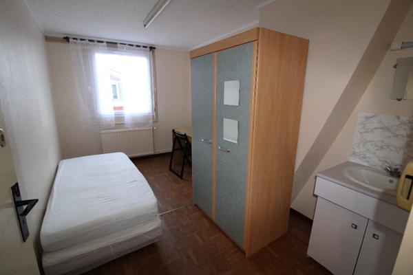 CHAMBRE LILLE FIVES - 1 pièce(s) - 9.36m2