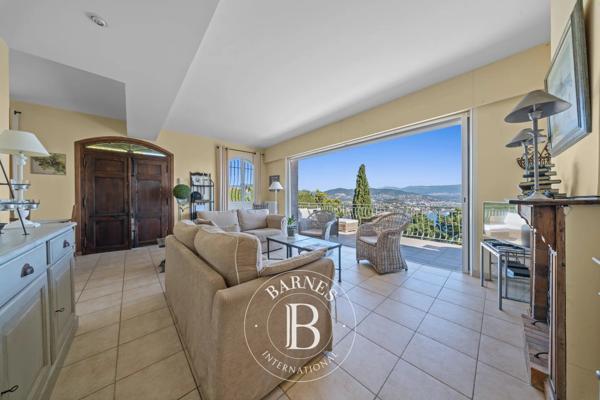 Théoule-sur-Mer, Villa 6 Chambres -  146 m² à vendre