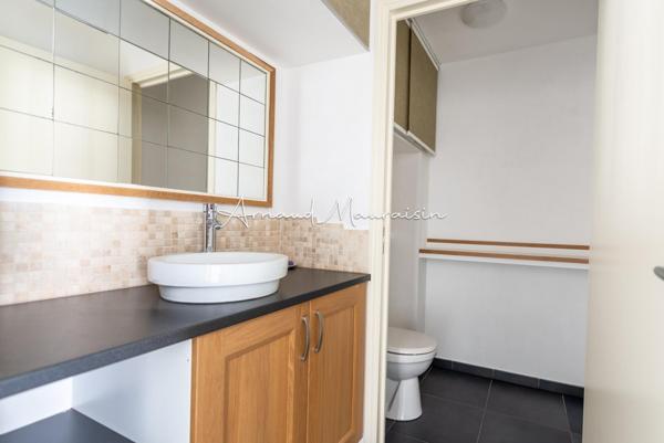 Duplex sans travaux avec 2 places de stationnement