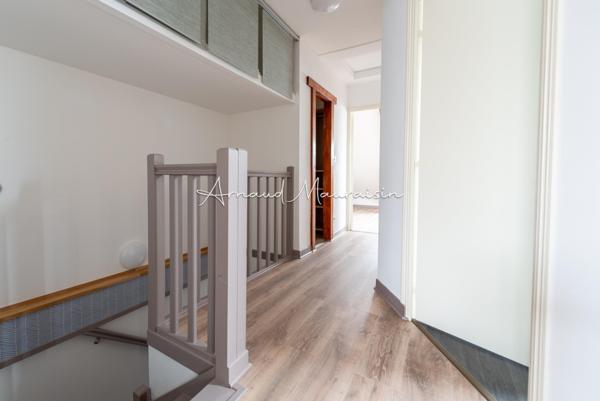 Duplex sans travaux avec 2 places de stationnement