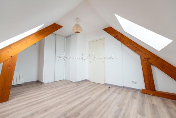 Duplex sans travaux avec 2 places de stationnement