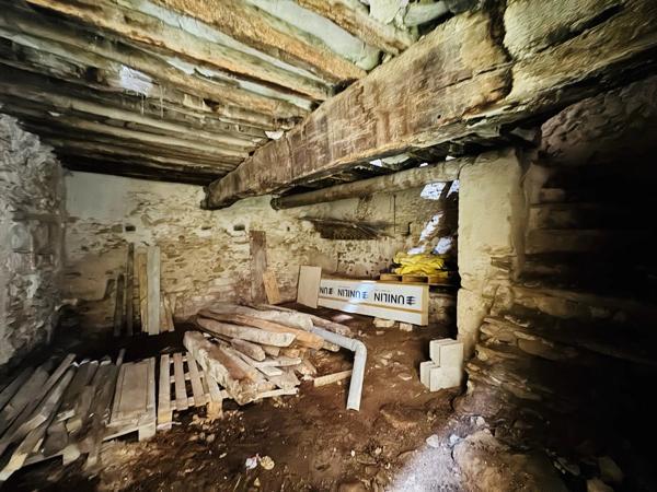 EXCLUSIVITÉ JCL by eXp – Authentique maison bourgeoise à restaurer au cœur du Luberon