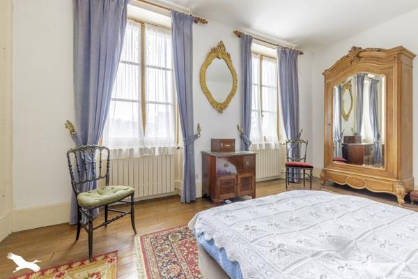 Maison à vendre |  Lignières |  10 pièces | 266 m²
