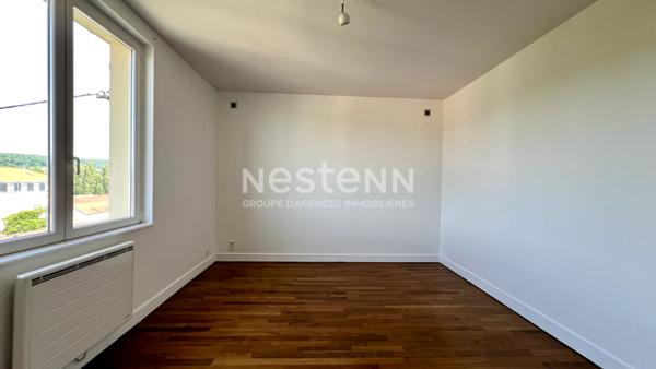 SAVONNIERES DEVANT BAR : Immeuble 2 appartements 72 et 74 m² , potentiel locatif