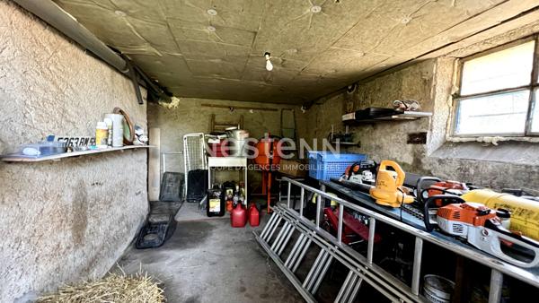 SAVONNIERES DEVANT BAR : Immeuble 2 appartements 72 et 74 m² , potentiel locatif