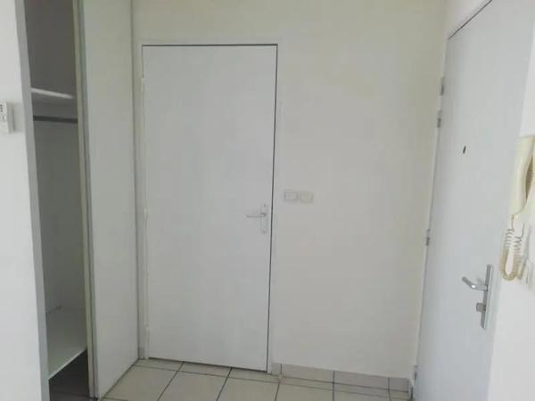 Appartement à louer 2 pièces 43.5m² Héricourt (70400)
