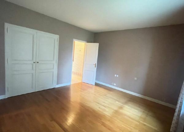 Maison à vendre    6 pièces •  Coulounieix-Chamiers