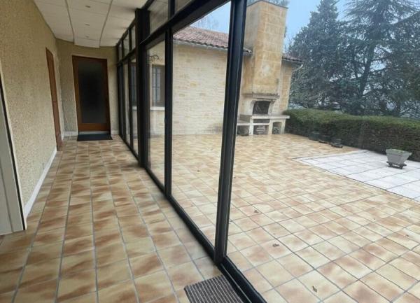 Maison à vendre    6 pièces •  Coulounieix-Chamiers