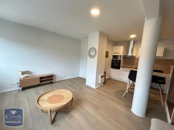 Appartement à louer 1 pièce 30.38m²