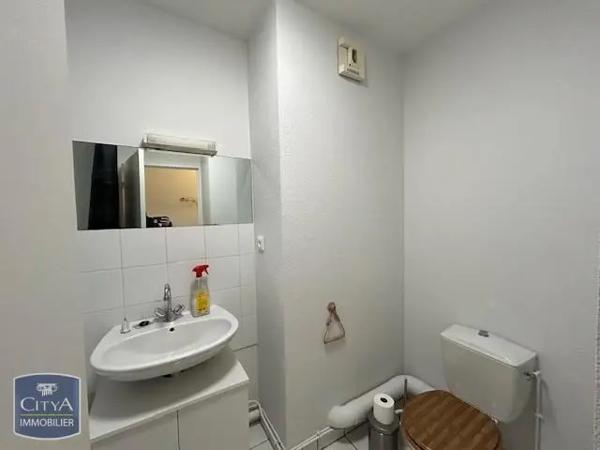 Appartement à louer 1 pièce 30.38m²