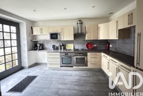 Maison à vendre 15 pièces 600 m² Sermaise