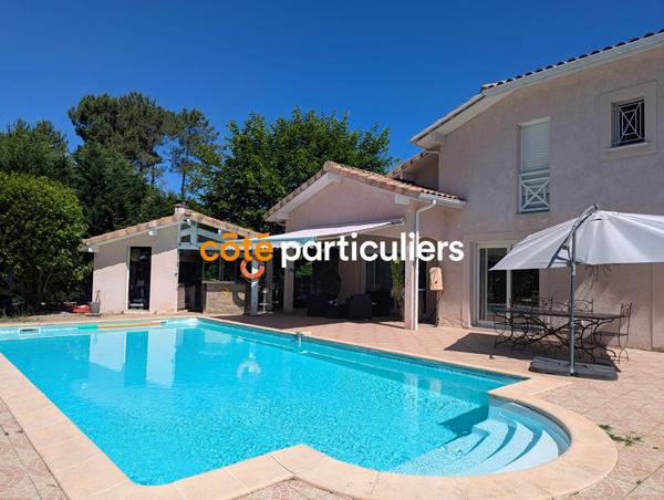 Vente Maison270 m² - 9 Pièces - MONT DE MARSAN (40000)