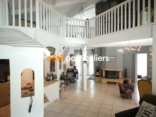 Vente Maison270 m² - 9 Pièces - MONT DE MARSAN (40000)