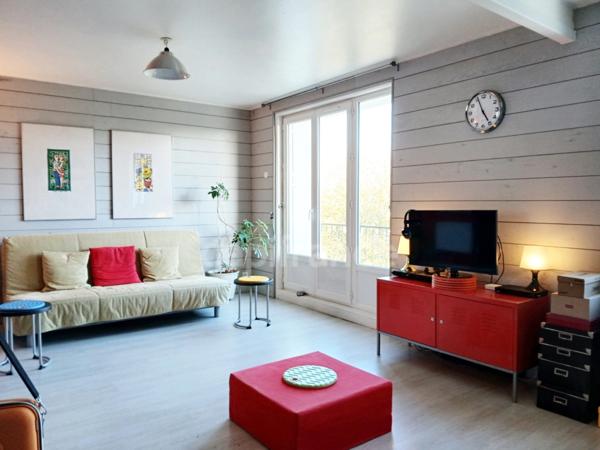 Brest T3 traversant, dernier étage, vue dégagée