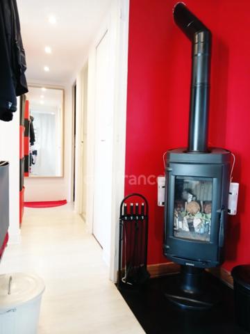 Brest T3 traversant, dernier étage, vue dégagée