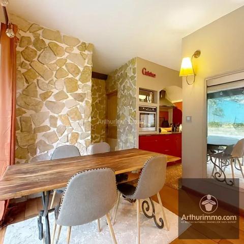 Vente Maison 7 pièces 163 m2 à Perreux