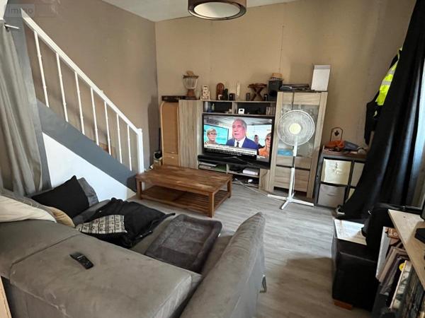 Maison à vendre à Sainte-Jamme-sur-Sarthe dans la Sarthe (72380), ref : 72126-3067