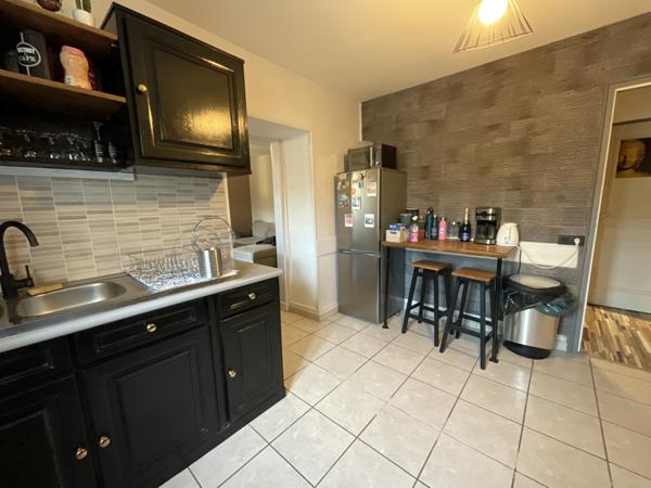 Nivolas-Vermelle (38300) Bel appartement T2 avec grande terrasse de 32 m² plein sud