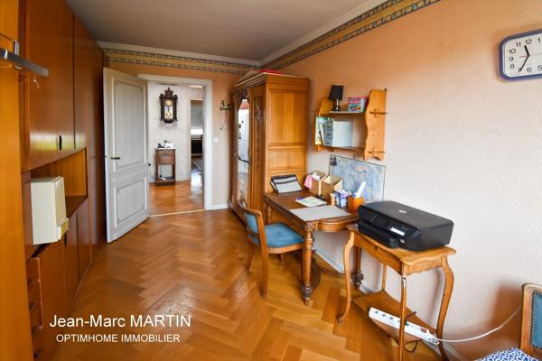 Appartement à vendre à Tourcoing Centre – 101 m², 3 chambres, garage