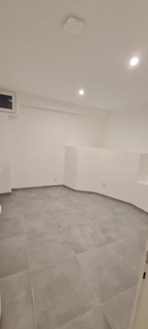 Marseille (13004) T3/4 Rénové avec terrasse/jardin– Secteur Calme Marseille 13004