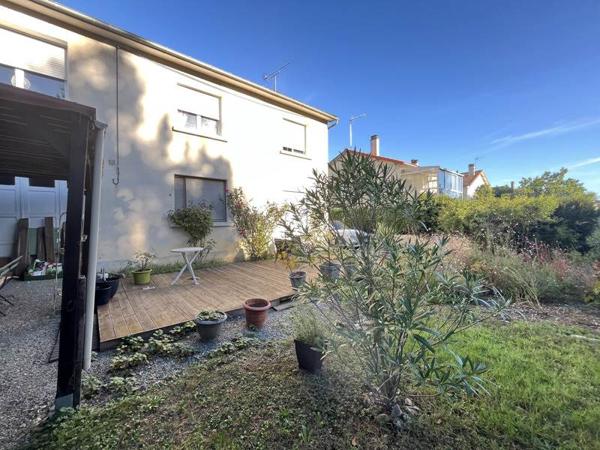 Maison à vendre 200 000 € Niort 6 p 151 m² DPE D
