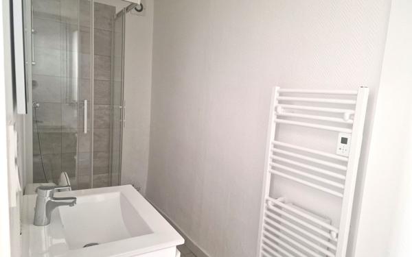 Appartement à louer    2 pièces • 32,70 m2 Auxerre