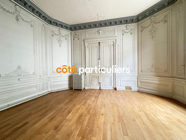 Vente Bureaux164 m² - 6 Pièces - ORLEANS (45000)