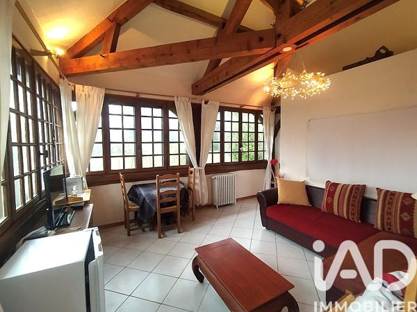 Maison à vendre 6 pièces 250 m² Saint-Maurice