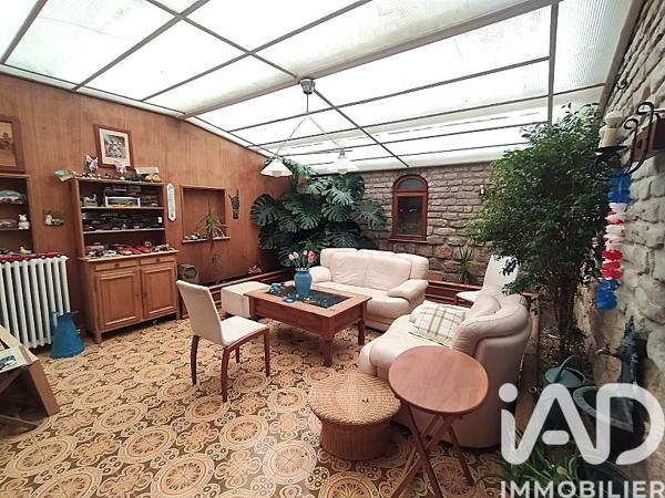 Maison à vendre 6 pièces 250 m² Saint-Maurice