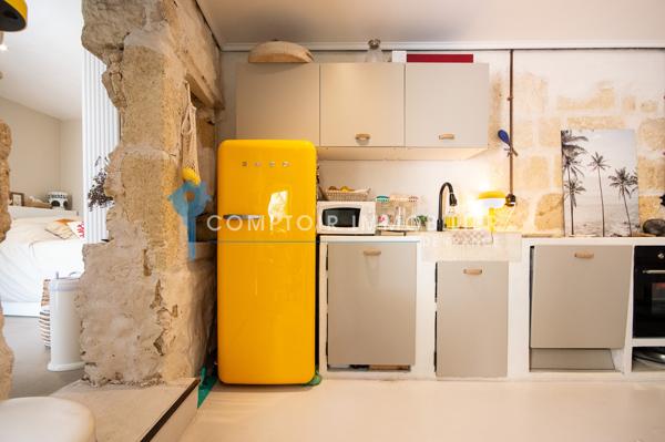 Maison de village
                                                                                                                                                                                                                                                                                                                        9 pièce(s)                                                                                                                                                                                                          6 chambre(s)                                                                                                                                                                                                          247  m²