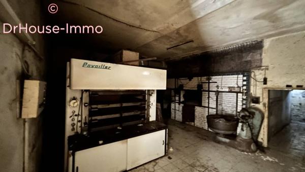 Immeuble à vendre 11 pièces de 410 m²