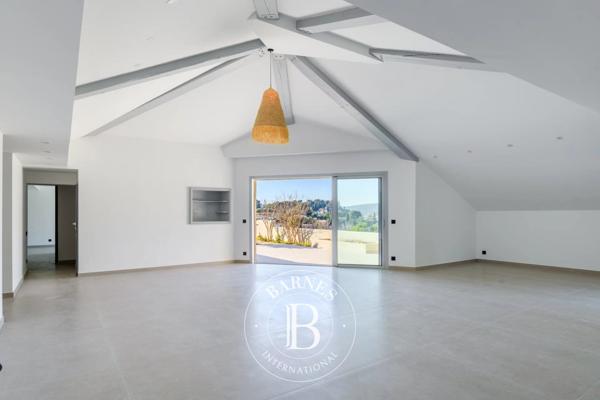 Cassis, Villa 4 Chambres -  258 m² à vendre