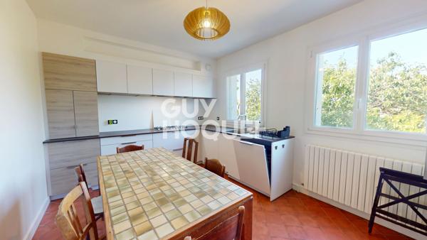 Maison meublée à louer 6 pièces de 158 m²