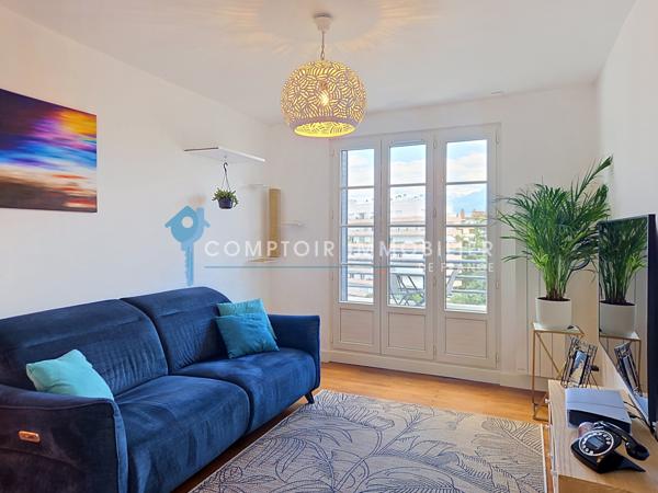Appartement
                                                                                                                                                                                                                                                                                                                        2 pièce(s)                                                                                                                                                                                                          1 chambre(s)                                                                                                                                                                                                          43  m²