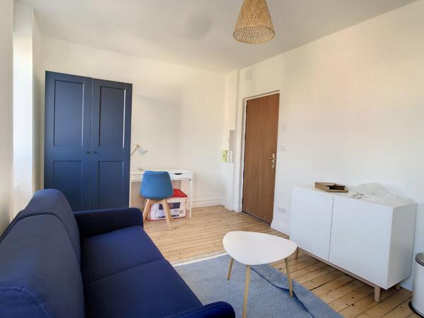 A LOUER /  STUDIO MEUBLE / ORLEANS HYPER CENTRE
