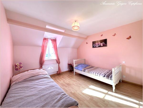 COURVILLE SUR EURE (28190) - Maison à vendre 160 m² - 5 chambres, garage, jardin, terrain 996 m²