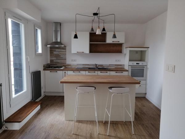 Immeuble à vendre 709 920 € Mehun-sur-Yèvre 549 m² DPE D