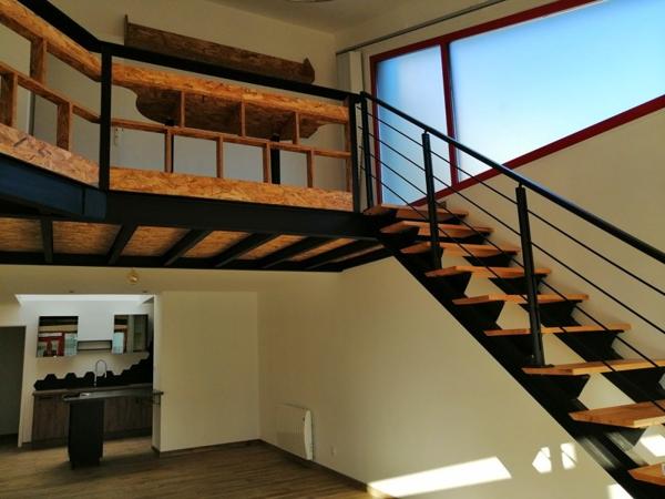Immeuble à vendre 709 920 € Mehun-sur-Yèvre 549 m² DPE D