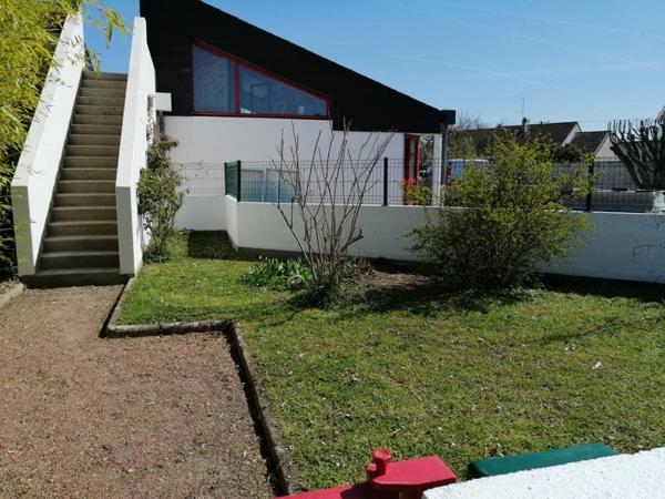 Immeuble à vendre 709 920 € Mehun-sur-Yèvre 549 m² DPE D