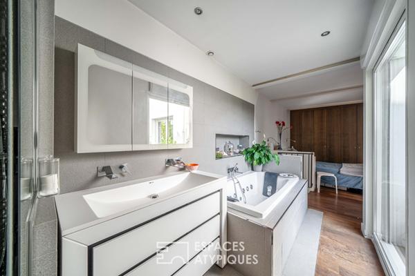 Maison sur un toit avec terrasse vue dégagée