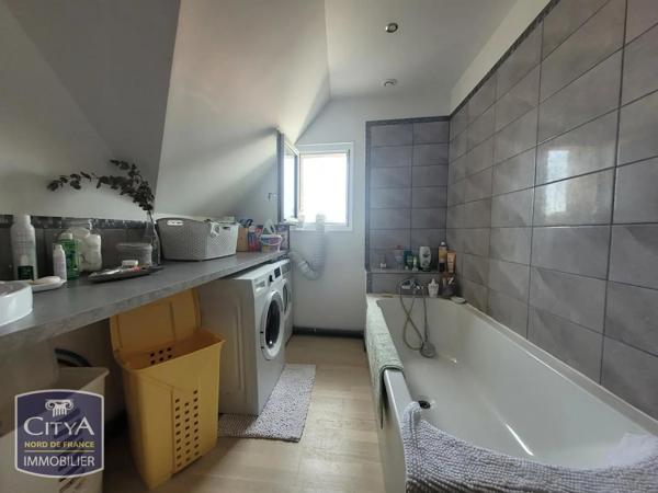 Appartement à louer 3 pièces 80m² Calais (62100)