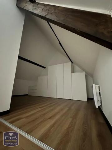 Maison à louer 3 pièces 92.59m² Bry (59144)
