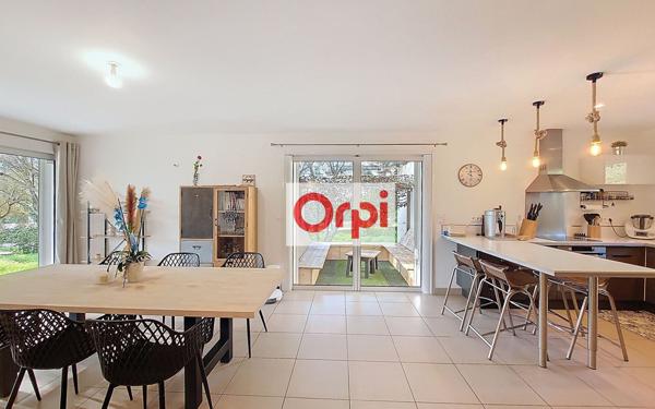 Maison à louer    3 pièces •  Zonza