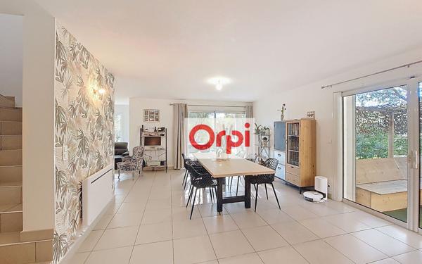 Maison à louer    3 pièces •  Zonza