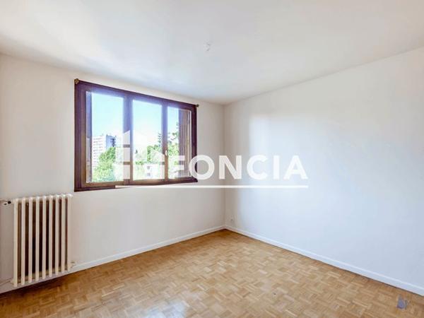 À vendre Appartement 2 pièces 49.37 m² - L'haÿ-les-roses 94240