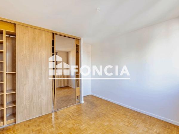À vendre Appartement 2 pièces 49.37 m² - L'haÿ-les-roses 94240