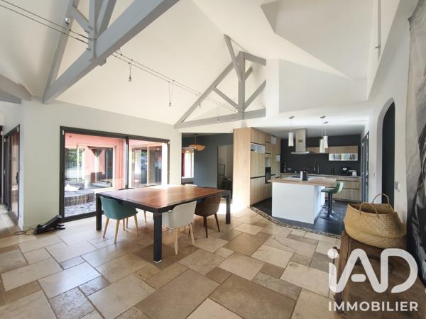 Maison à vendre 5 pièces 170 m² Collonges-la-Rouge