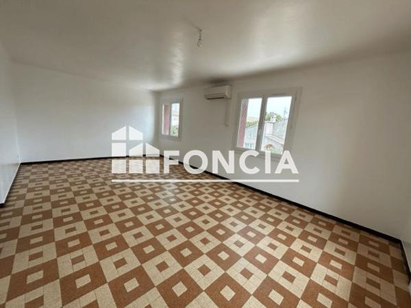 Location Maison 5 pièces 110.99 m² - LE DEYDIER Orange 84100